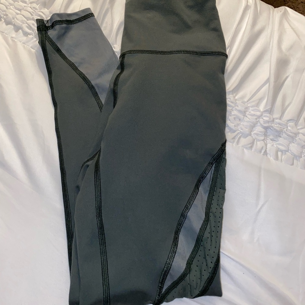 Arie Leggings